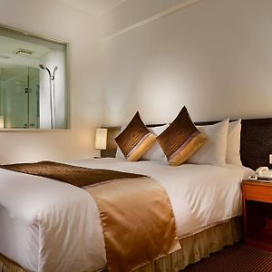 Deluxe Zimmer mit Kingsize-Bett